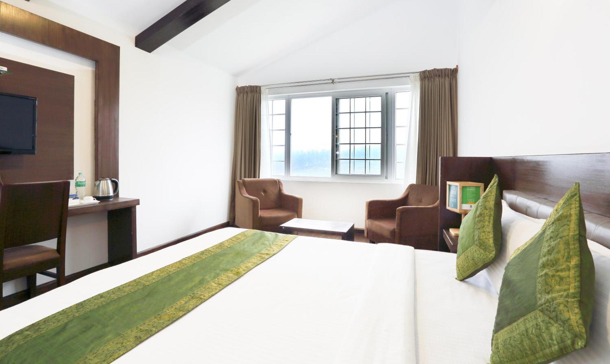 Treebo Skydale Inn & Suites With Mountain View Ooty Extérieur photo