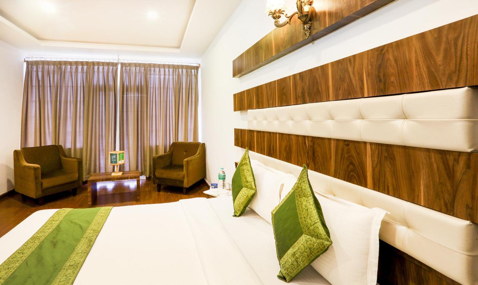 Treebo Skydale Inn & Suites With Mountain View Ooty Extérieur photo